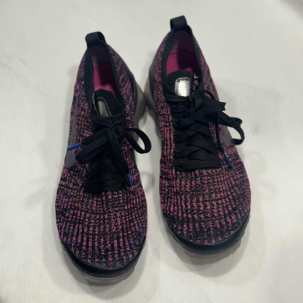 AIR VAPORMAX FLYKNIT 3 'LASER FUCHSIA' Size 8